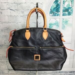 Dooney & Bourke M